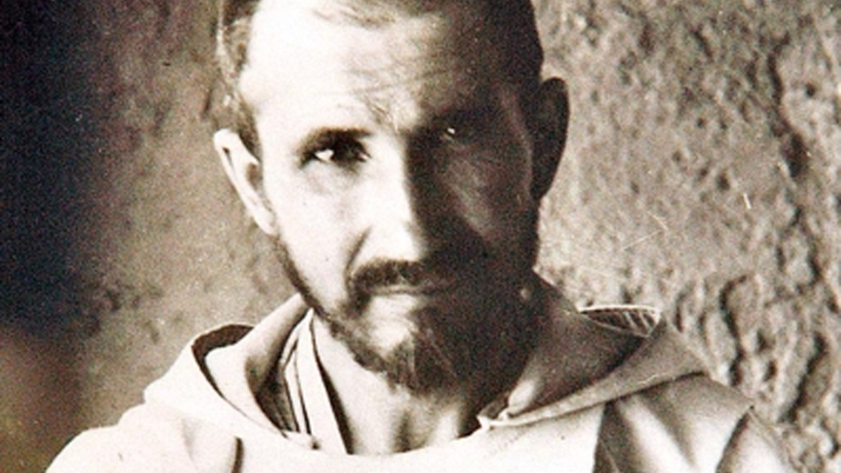 Charles de Foucauld: De mundano a asceta, de rico a pobre entre os pobres