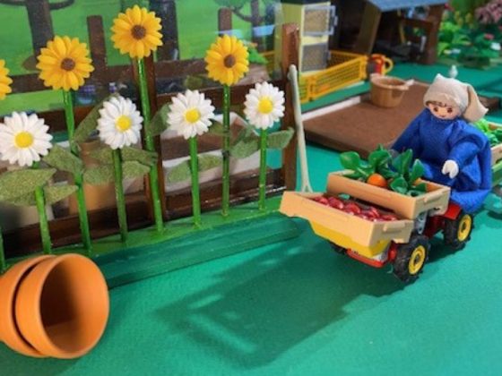 Monjas falam às crianças (e adultos) da sua vocação e vida diária com figuras Playmobil