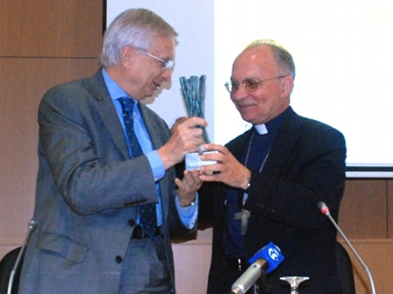 Intervenção de Francisco Sarsfield Cabral na receção do Prémio Árvore da Vida – Padre Manuel Antunes