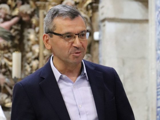 Teólogo João Manuel Duque recebe Prémio Árvore da Vida – Padre Manuel Antunes